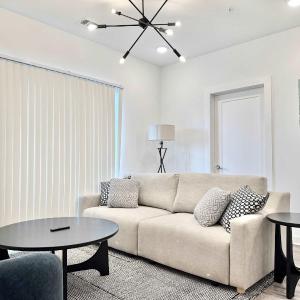Spacious 2B2B Condo in ATL Free Street Parking 525Pkwy220