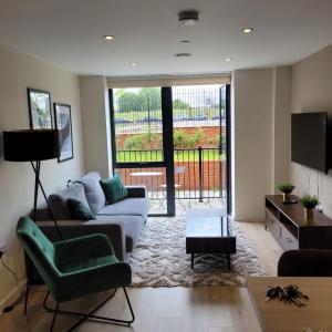 Gorgeous GF 2 Bed 2 bathroom Apartment Liverpool 3