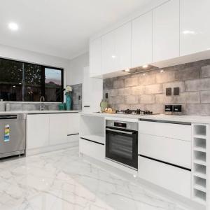 Modern Comfort House in Auckland