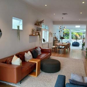 Auckland summer house