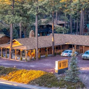 TimberLodge Inn
