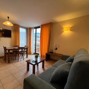 Apartamento con espectaculares vistas en Canillo HUT-8003