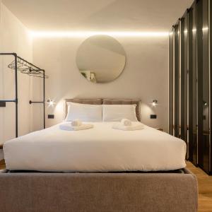 Free Parking - N8 Urban Loft