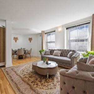 Stylish 1-Bedroom in the Heart of Soho! No Lift WD3