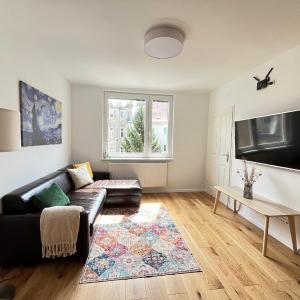 Cozy City Flat near Metro & Schönbrunn Palace
