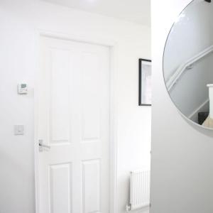 Group Stay Sleeps 7 Manchester city contractors and family