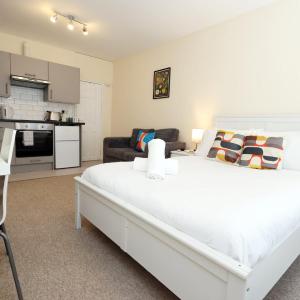 Chic 1-bed in Bath City with Free Parking!