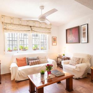 Bright house with patio by Conference Centre