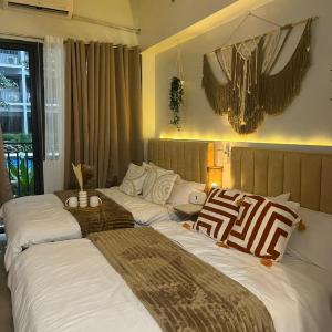 Cozy Vibes near MOA & NAIA AIRPORT with NETFLIX,MINIVIDEOKE,BOARDGAMES-DUXE4