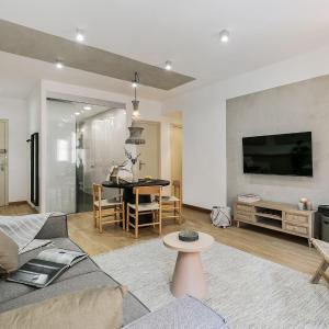 Agnello - 3 bedrooms and office in Sant Gervasi