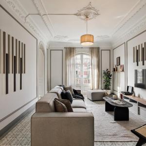 Kaftan - 5 bedrooms and balcony in Eixample Dreta