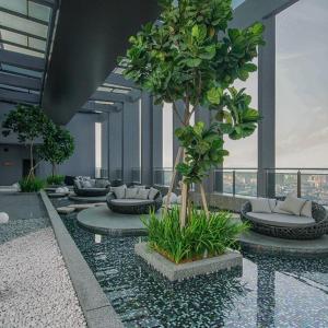 Expressionz Professional Suites by Manhattan Group