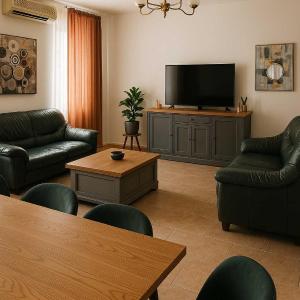 Aleksandar Apartments