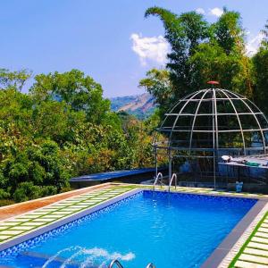 SWIMMING POoL RESORT