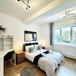 Ensuite Room - Great City Access