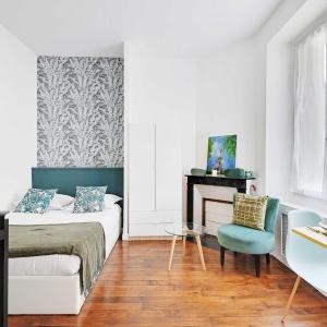 Cozy Studio with Terrace near the Eiffel Tower
