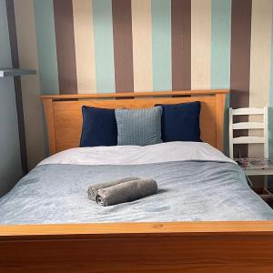 Free Parking - Sleeps 6 - Central - Good Location