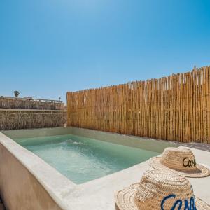 Heart of Gueliz Rooftop Terrace with Pool and Breakfast Free WiFi 3 Bedrooms