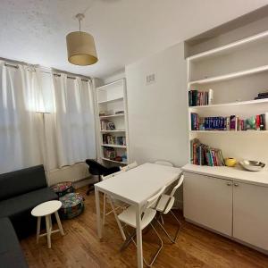 2 Bed Flat - Walking Distance to Borough Market