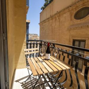 Valletta 1BR Townhouse Escape by Buena Vista