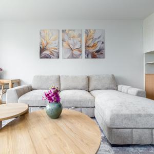Beachside 1 bedroom apartment 200 meters to Bang Tao Beach Manage by OCEAN HUB