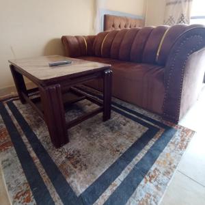 Danwan Apt