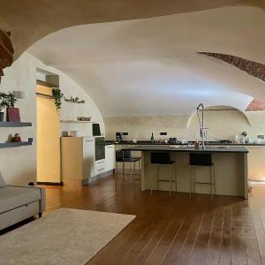 Charming 16th-century flat in the heart of Genova