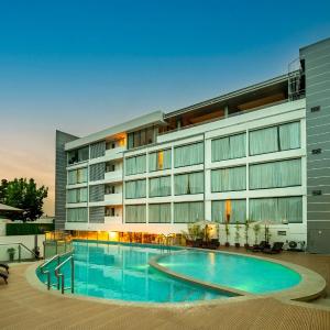 The Isabelle Hotel