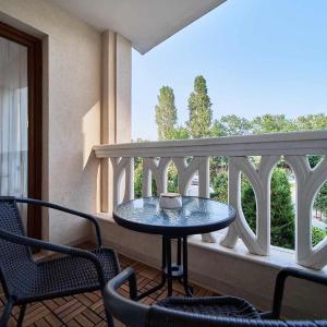 Varna South Bay - Monk Apartment