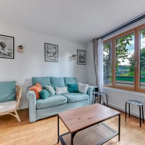 Spacious 1BR | Near City Center & Baby-Friendly!