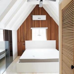 The Gable Residence at Fumin Lane 210
