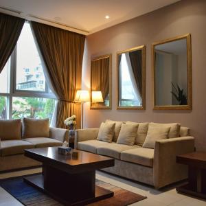 PENTASQUARE PREMIUM GUEST HOUSE By ALVIS SUITE