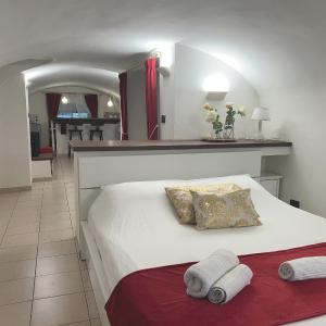 17th Century Vaulted Suite
