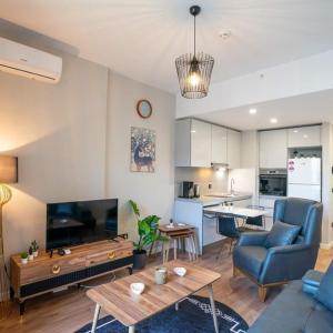 Stylish 1-bedroom Apt- Experience City's Pulse