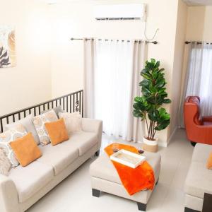 Stacys Place #2 2 Bedroom Apartment