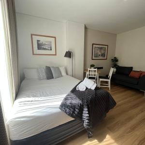 203 Cute As A Button Wkitchen For 2cbd