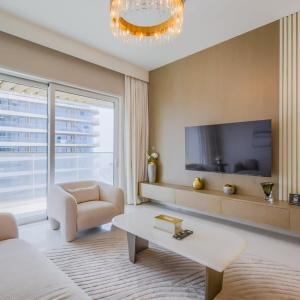 TRPS - Grand Bleu, Dubai Harbour - 2BR with Private Beach Access
