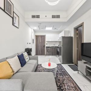 Cosy Apartment in Dubailand near Global Village