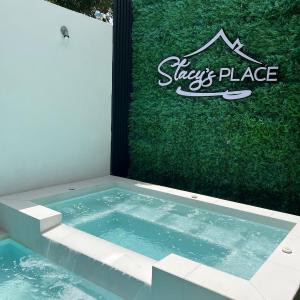 Stacys Place #1 2 Bedroom Apartment