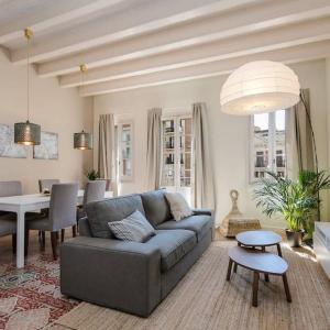 Historical Apartment With Awesome Rooftop