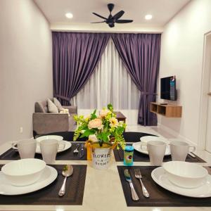 Cubic Botanical Suites - Bangsar South KL