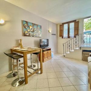 Apt in Paceville 200m from the sea of Spinola Bay