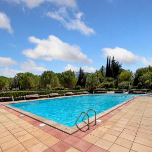 Villa sud famille jardin piscine plage & nature