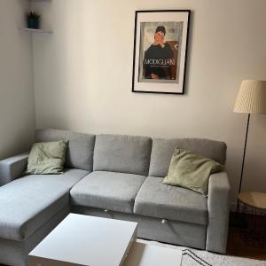 Charming Studio Apartment with Patio Passerelle