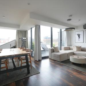 Penthouse with balcony and high speed internet