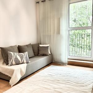 Studio obok metra! Apartamenty LoftWola