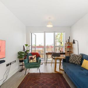 GuestReady - Walthamstow trendy home with balcony