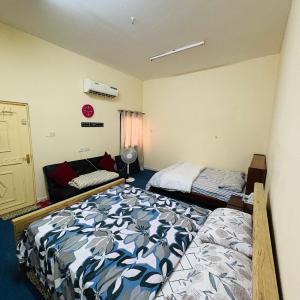 Furnished private room in a villa with separate own bathroom