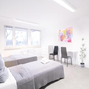AiLiV Mega Place 10