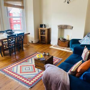 A charming flat in NW London